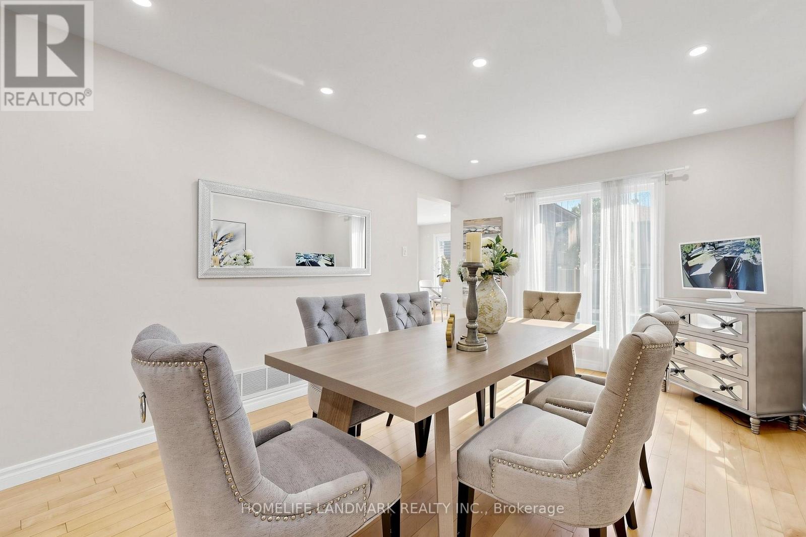 23 Hashbury Place, Markham, Ontario  L3T 7H4 - Photo 4 - N13831980