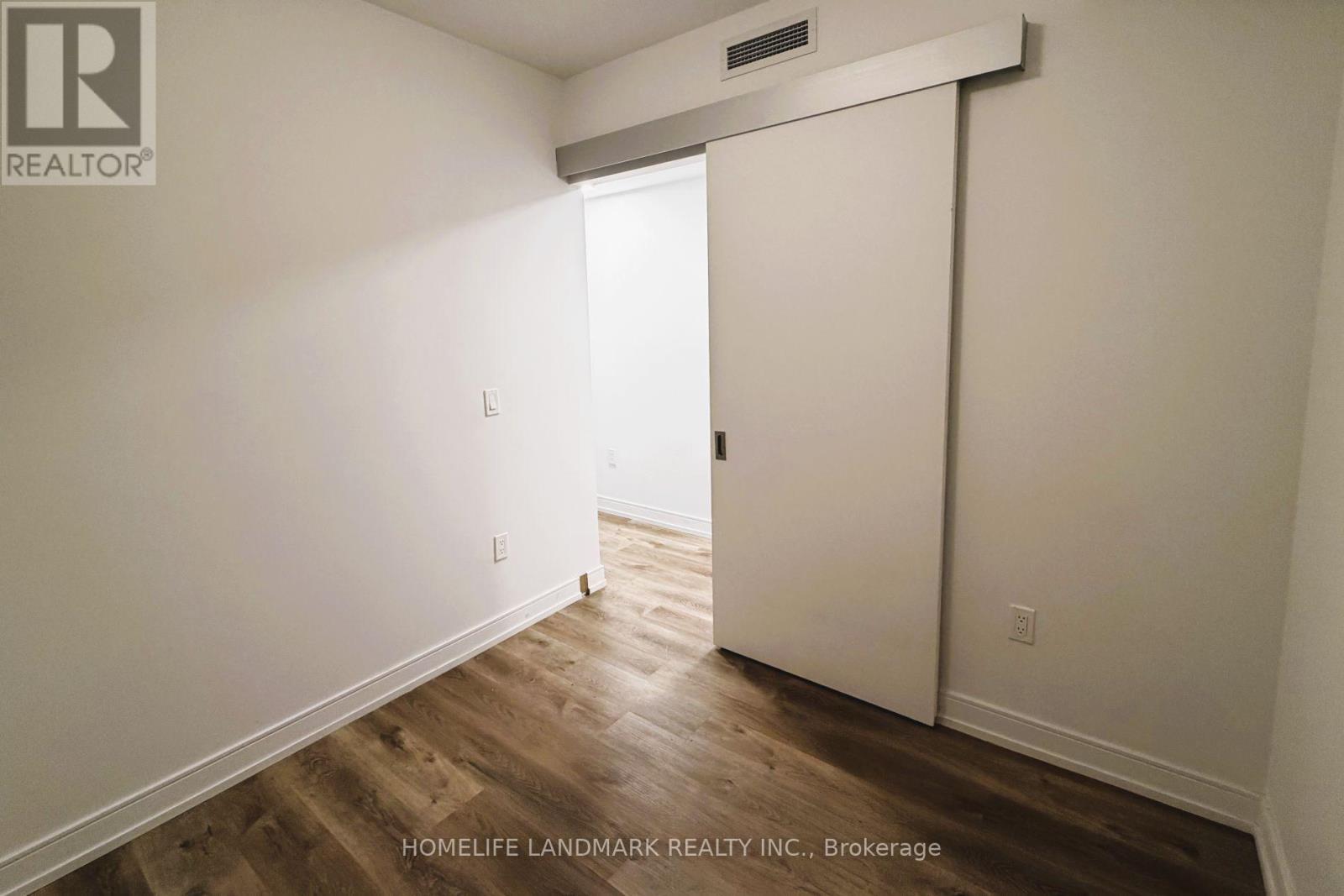 1217 - 1 Jarvis Street, Hamilton, Ontario  L8R 0A8 - Photo 11 - X13823428