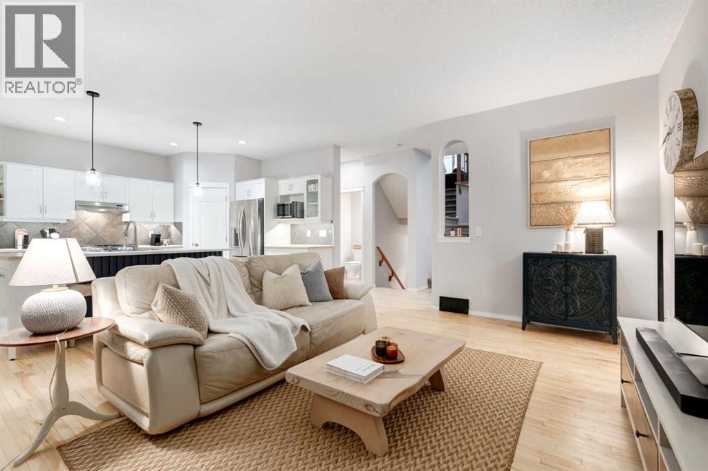 102 Springborough Point Sw, Calgary, Alberta  T3H 5M9 - Photo 14 - A2341839