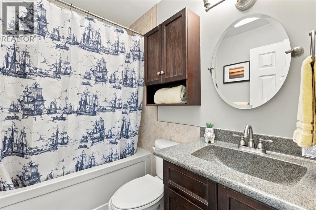 251, 4037 42 Street Nw, Calgary, Alberta  T3A 2M9 - Photo 38 - A2346113