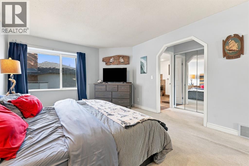 251, 4037 42 Street Nw, Calgary, Alberta  T3A 2M9 - Photo 31 - A2346113