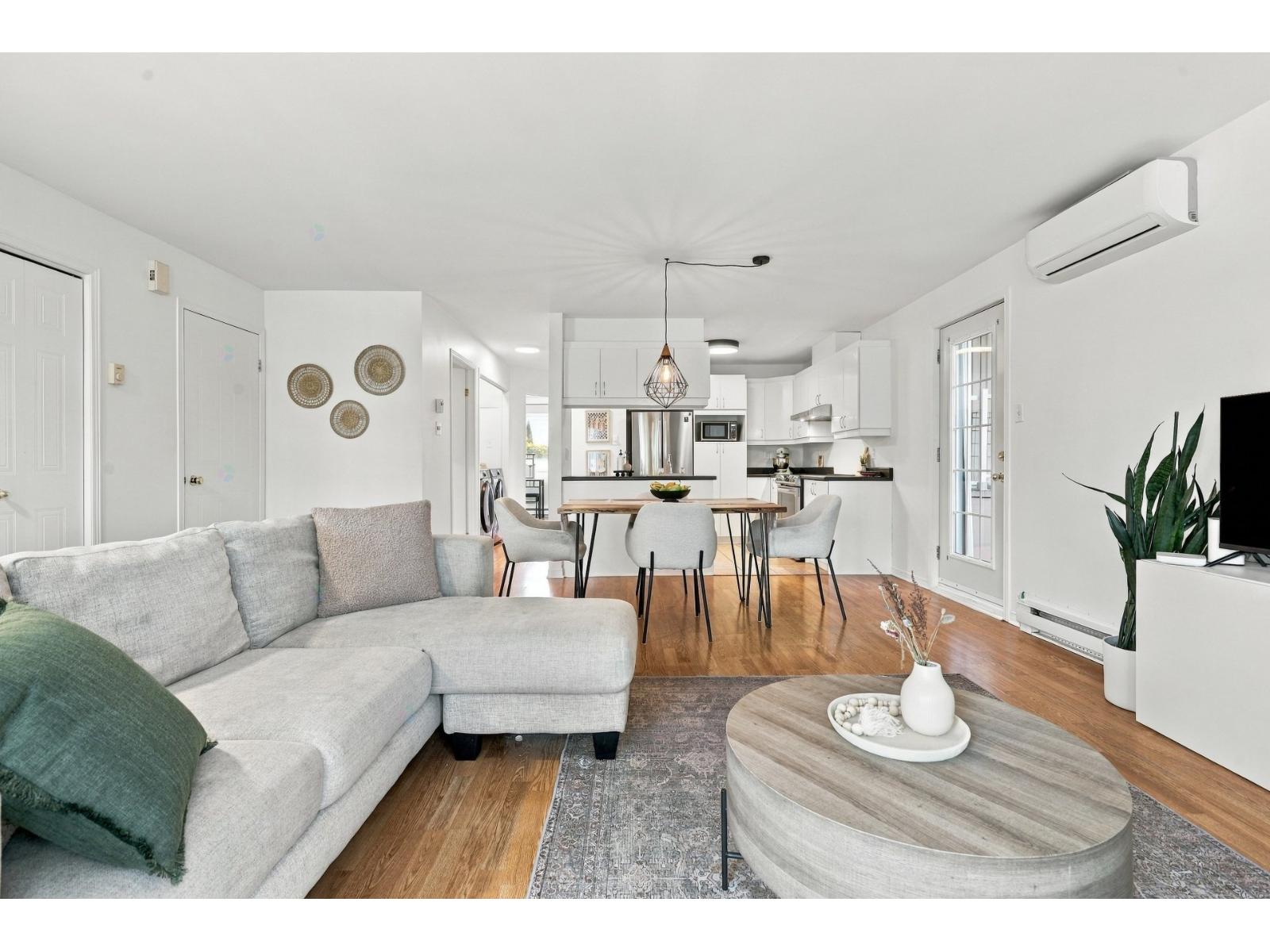 550 Rue Notre-Dame|#4 La Prairie Quebec Canada J5R6A2 5