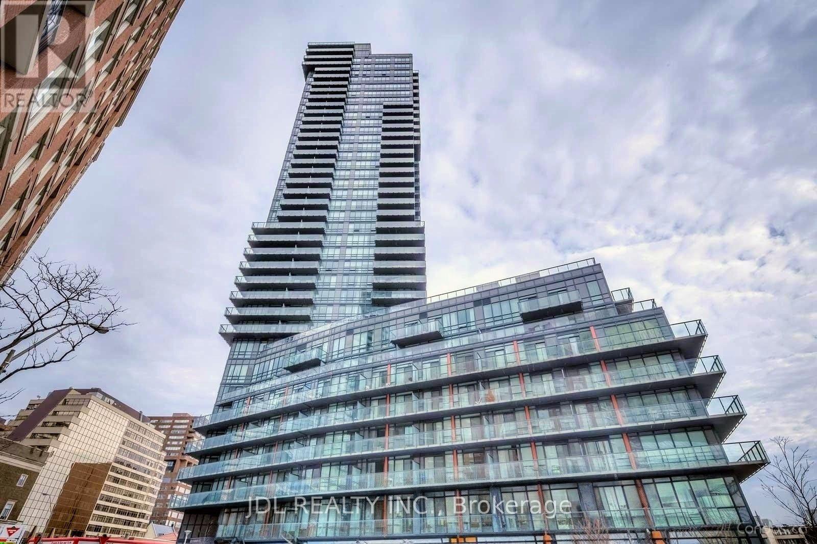609 - 825 CHURCH STREET, Toronto, Ontario