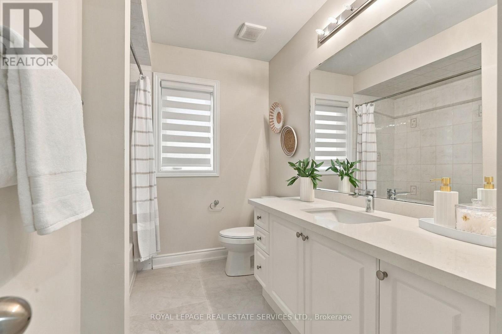 3396 Hayhurst Crescent, Oakville, Ontario  L6L 6W9 - Photo 22 - W13832204