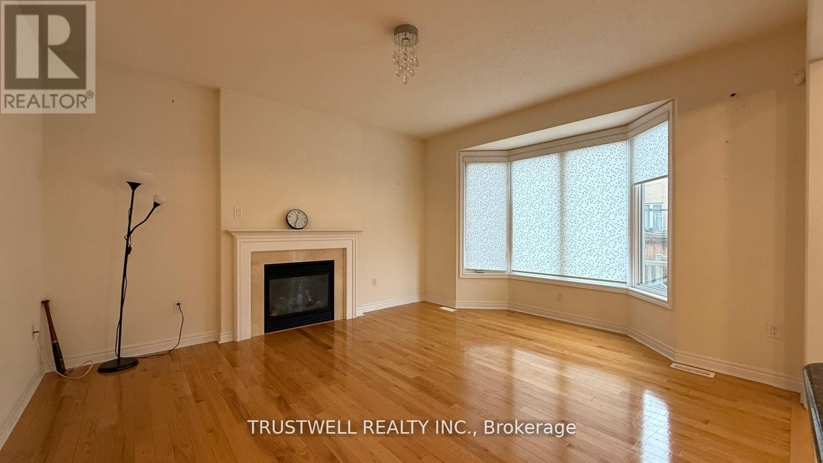 54 Busch Avenue, Markham, Ontario  L6C 0V4 - Photo 5 - N13832700