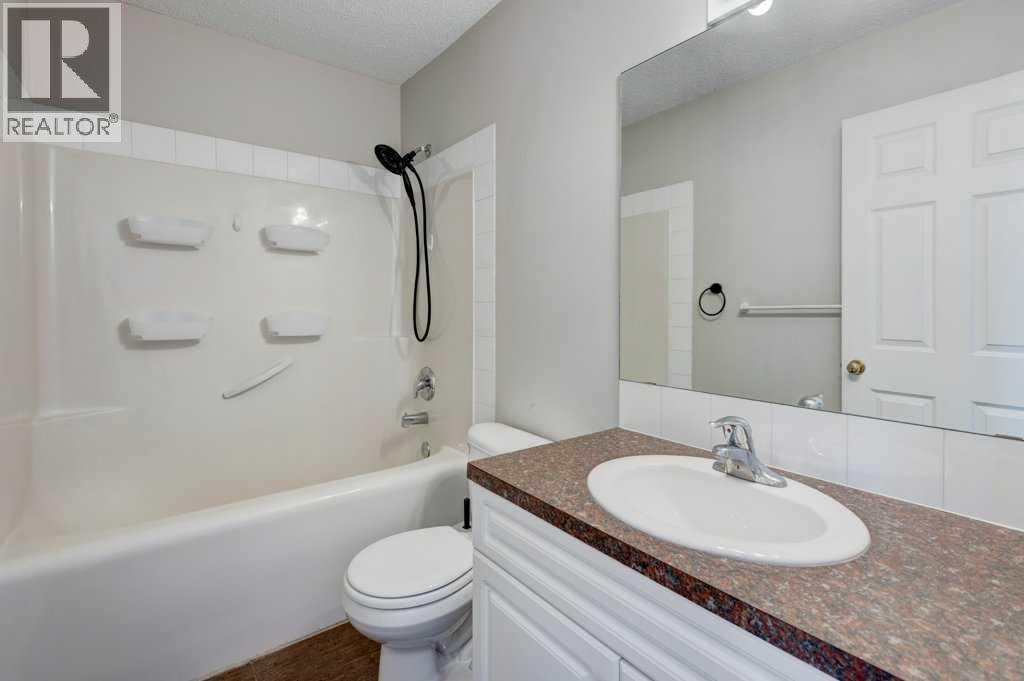 8034 24 Street SE, Calgary, Alberta  T2C 0Z3 - Photo 22 - A2340729