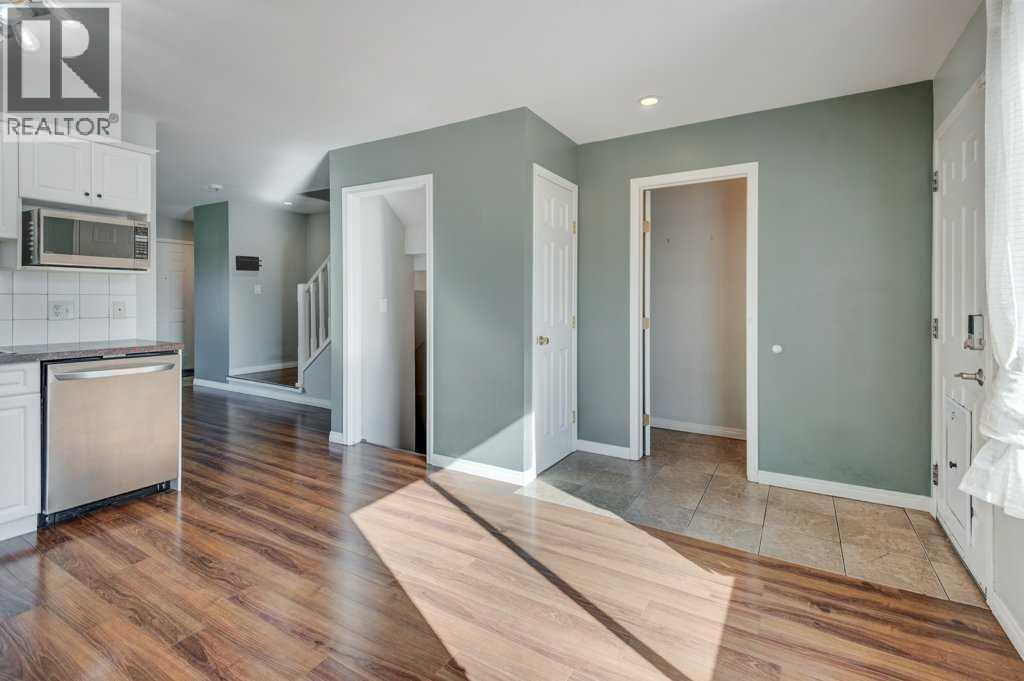 8034 24 Street SE, Calgary, Alberta  T2C 0Z3 - Photo 10 - A2340729