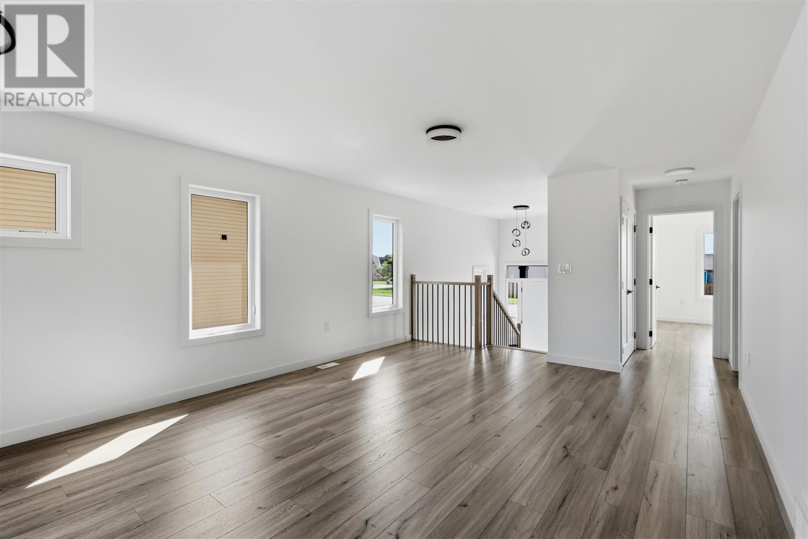 215 Greenfield Dr, Sault Ste. Marie, Ontario  P6C 3T3 - Photo 4 - SM262615