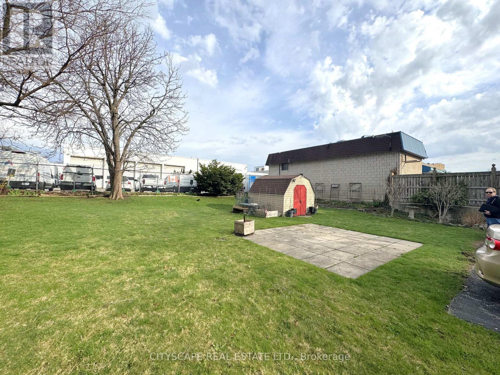 25 - 824 Brant Street, Burlington, Ontario  L7R 2J5 - Photo 24 - W13832018