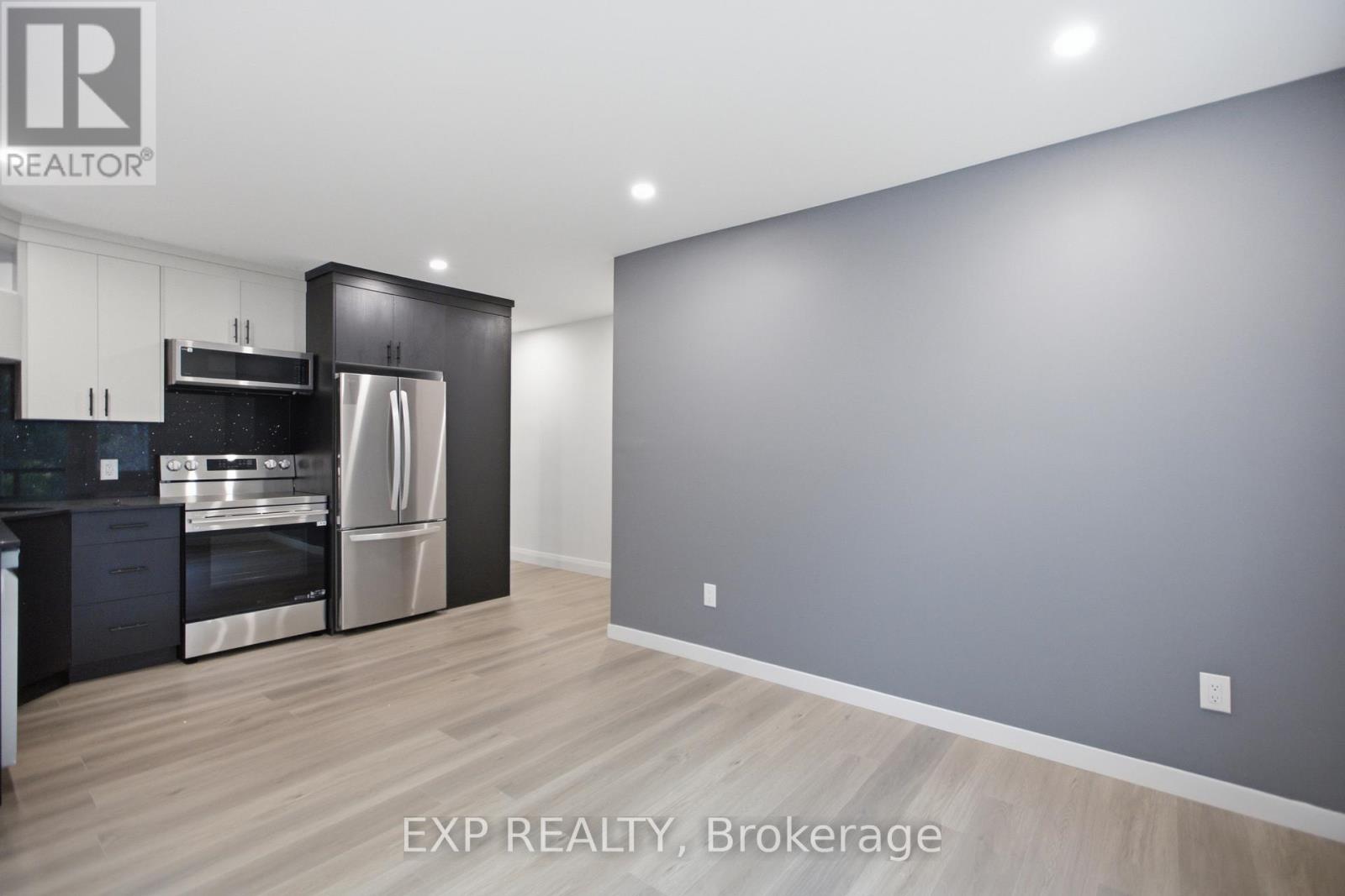 180 Clarence Street, Ottawa, Ontario  K1N 5P3 - Photo 3 - X13832710