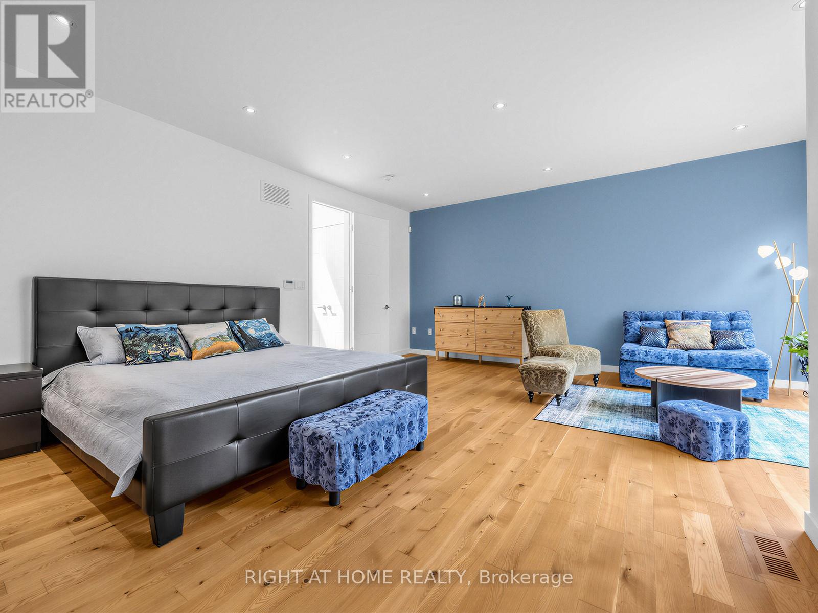 76 Ferris Road, Toronto, Ontario  M4B 1G4 - Photo 23 - E13832704