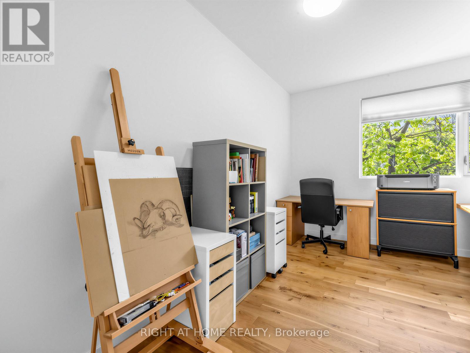 76 Ferris Road, Toronto, Ontario  M4B 1G4 - Photo 25 - E13832704