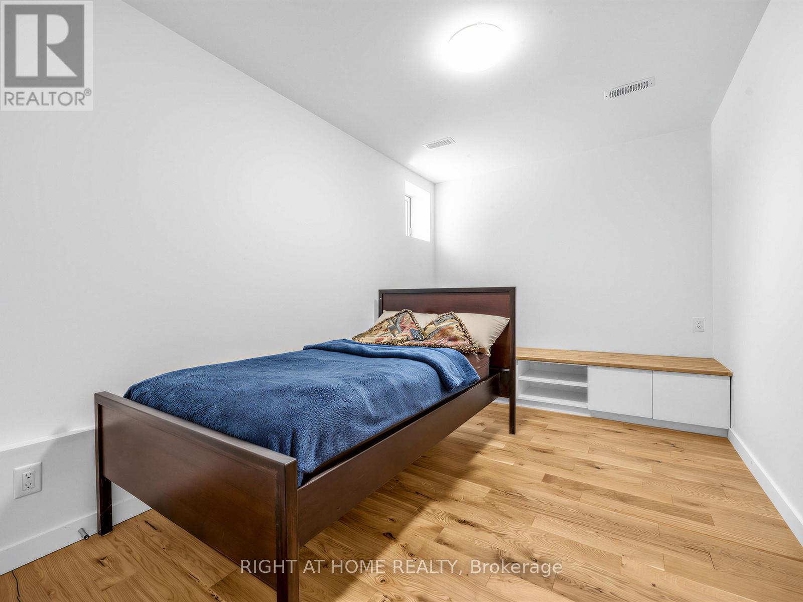 76 Ferris Road, Toronto, Ontario  M4B 1G4 - Photo 30 - E13832704