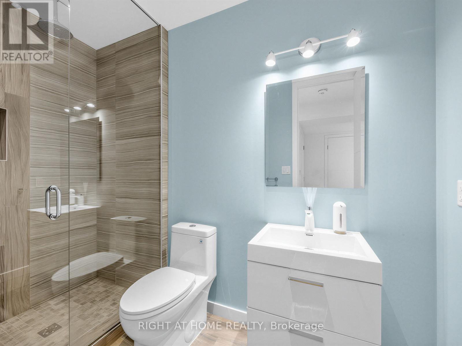76 Ferris Road, Toronto, Ontario  M4B 1G4 - Photo 31 - E13832704