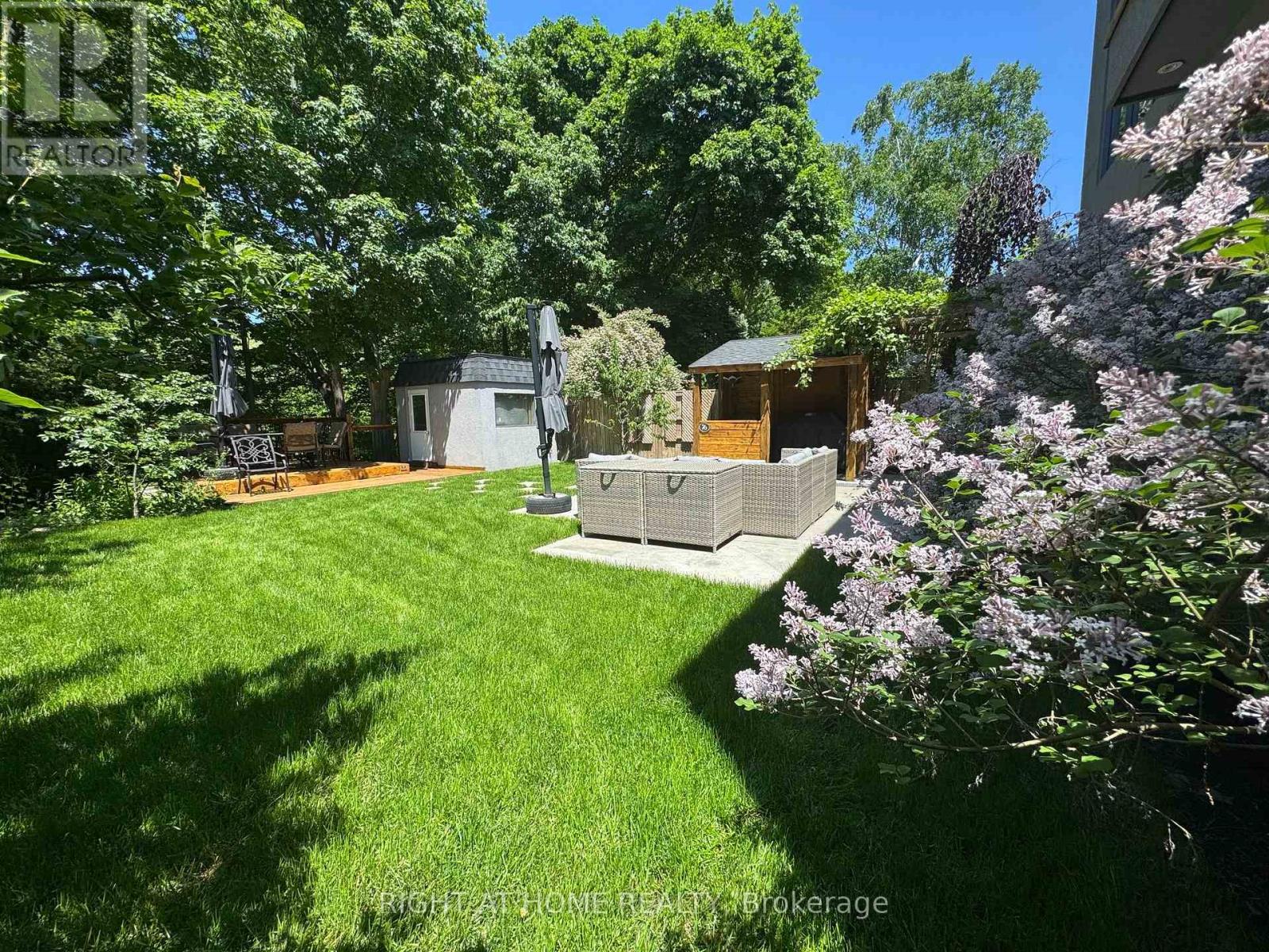 76 Ferris Road, Toronto, Ontario  M4B 1G4 - Photo 36 - E13832704