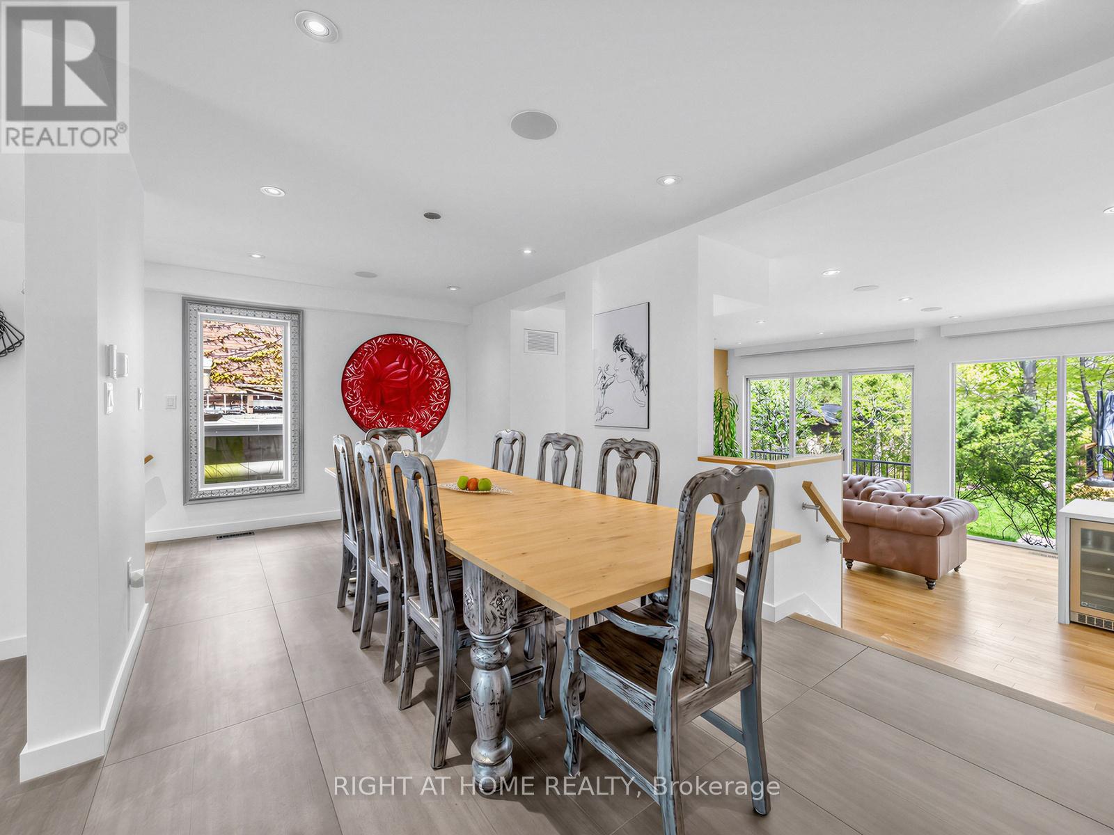 76 Ferris Road, Toronto, Ontario  M4B 1G4 - Photo 9 - E13832704