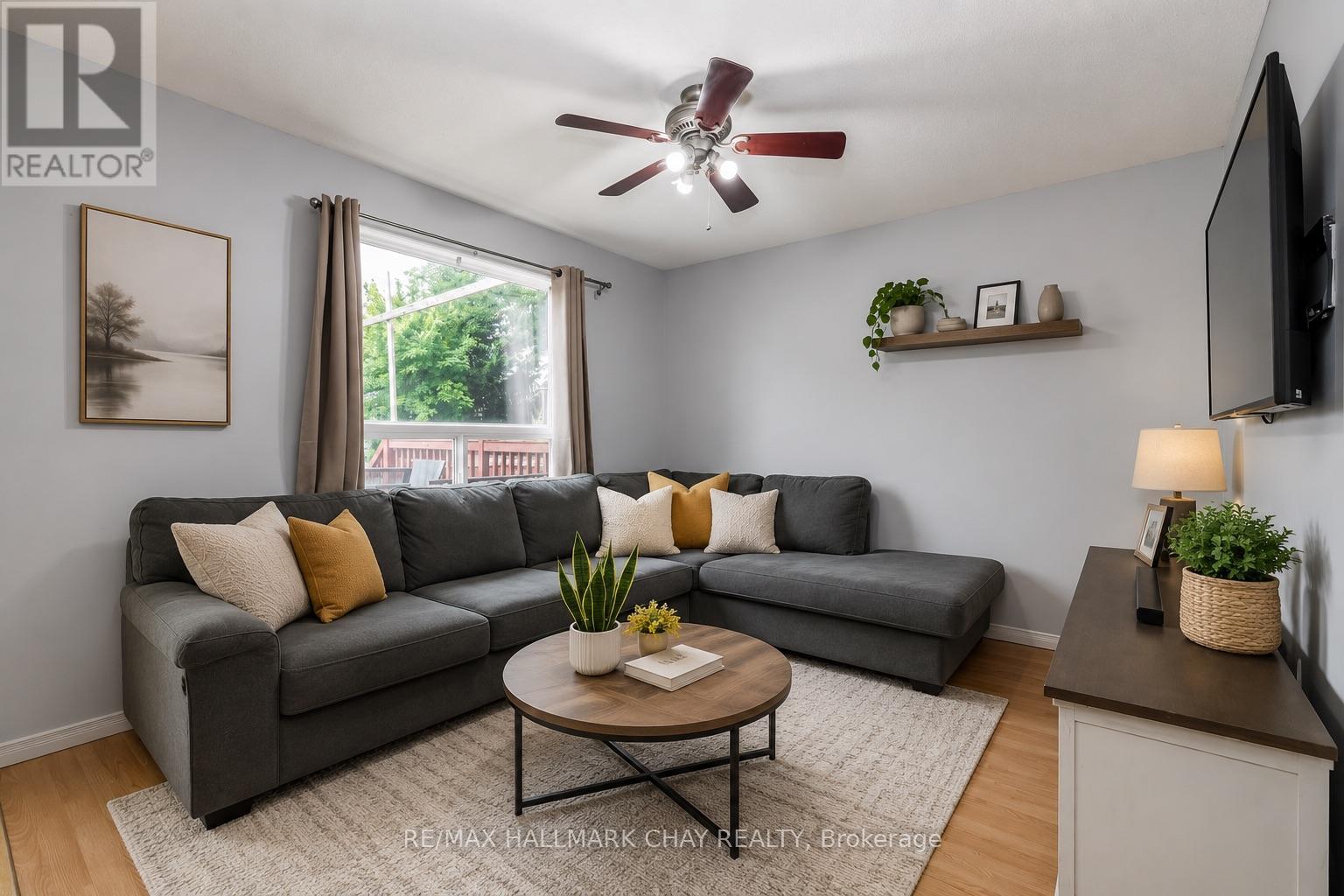2194 Batters Loop, Innisfil, Ontario  L9S 0C8 - Photo 4 - N13662436