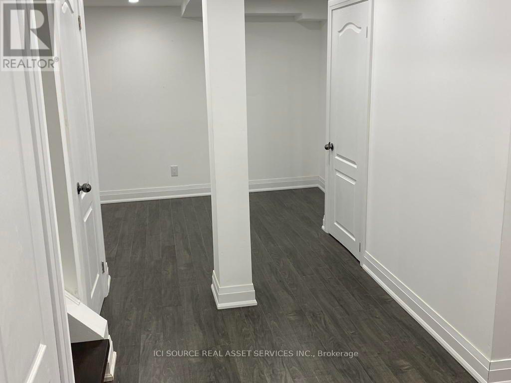 77 Newbridge Crescent, Brampton, Ontario  L6S 4B5 - Photo 24 - W13832250