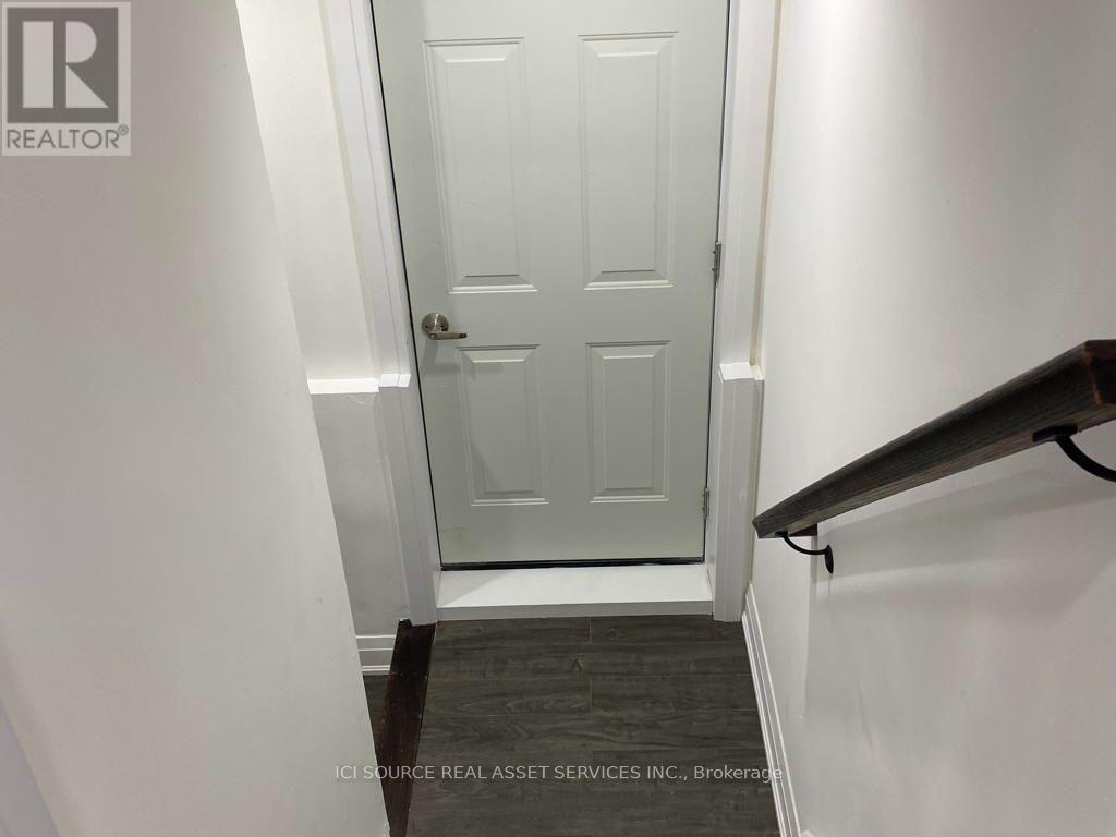 77 Newbridge Crescent, Brampton, Ontario  L6S 4B5 - Photo 20 - W13832250