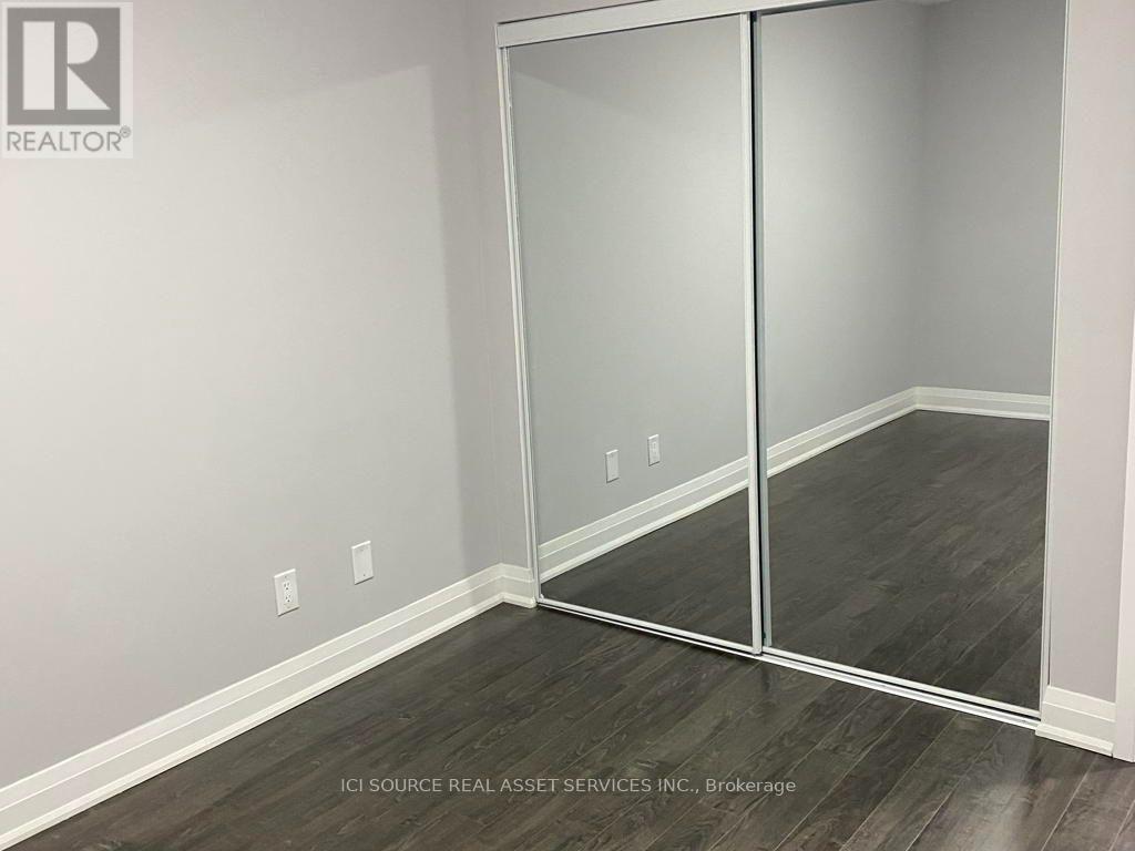 77 Newbridge Crescent, Brampton, Ontario  L6S 4B5 - Photo 7 - W13832250