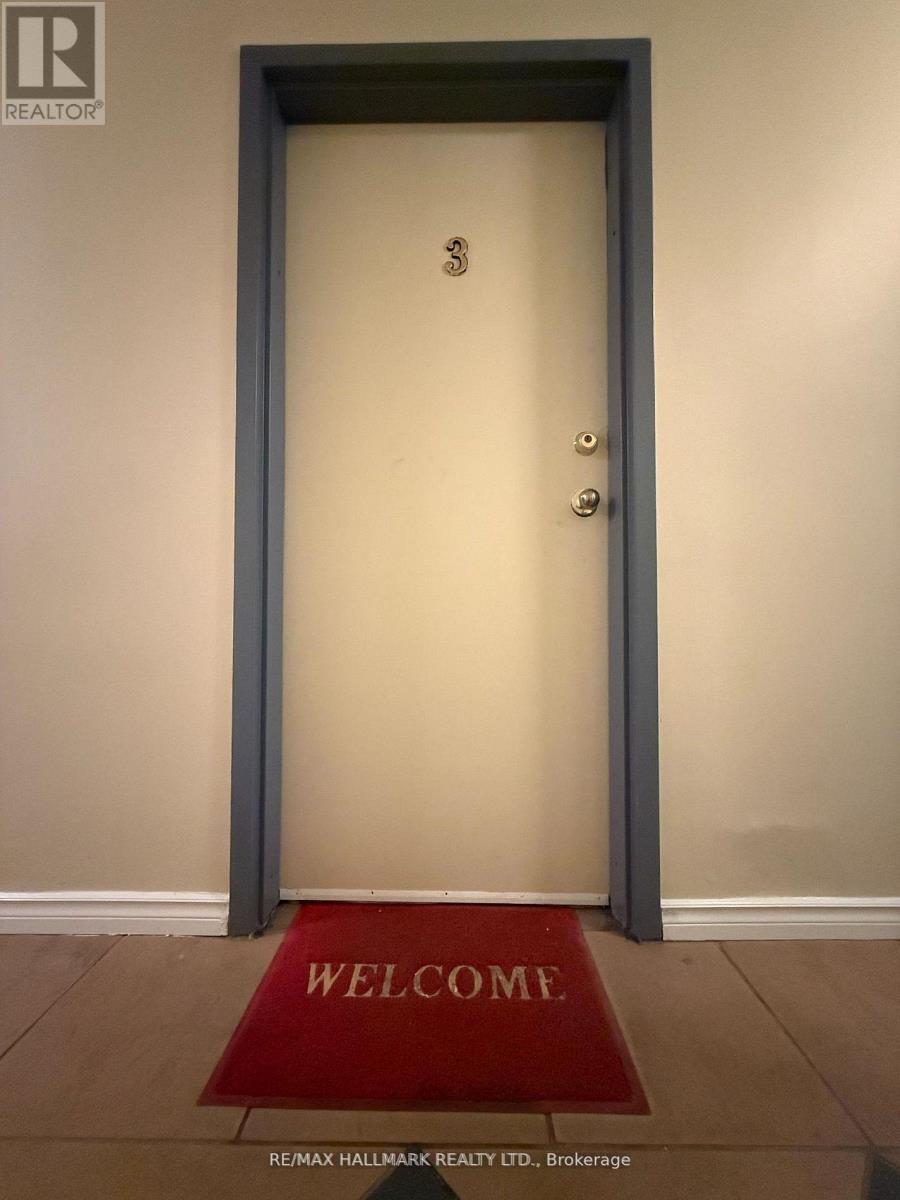 3 - 2881 Lawrence Avenue E, Toronto, Ontario  M1P 2S9 - Photo 2 - E13586754