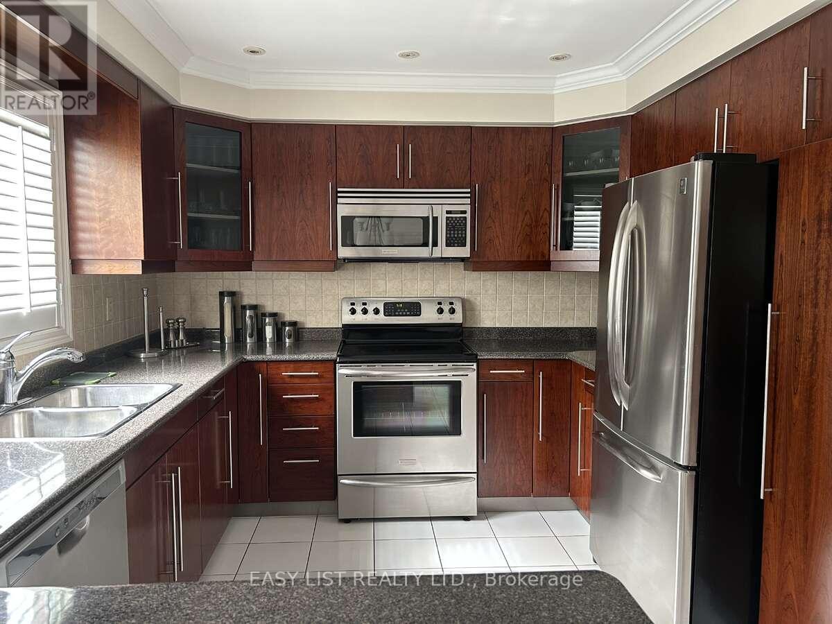 14 Gas Light Crescent, Vaughan, Ontario  L4L 8E8 - Photo 19 - N13725554