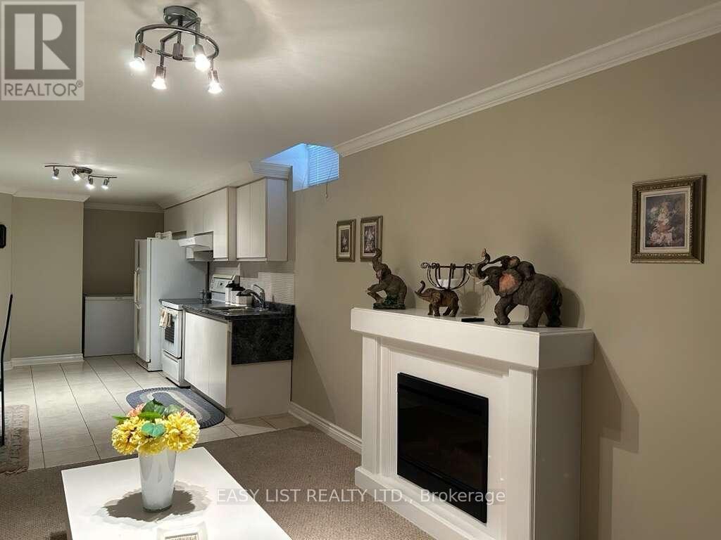 14 Gas Light Crescent, Vaughan, Ontario  L4L 8E8 - Photo 41 - N13725554