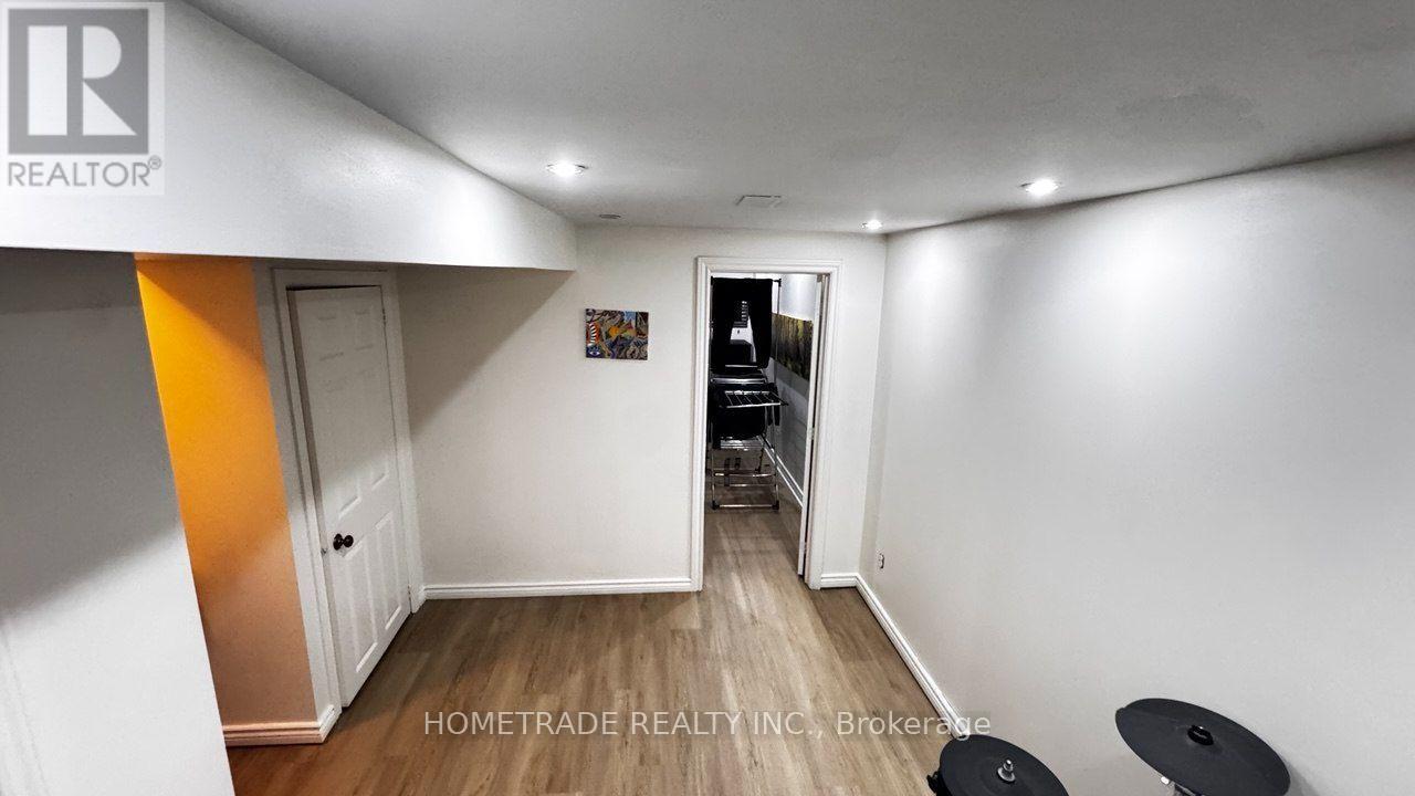 231 Denise Circle, Newmarket, Ontario  L3X 2K2 - Photo 22 - N13827534