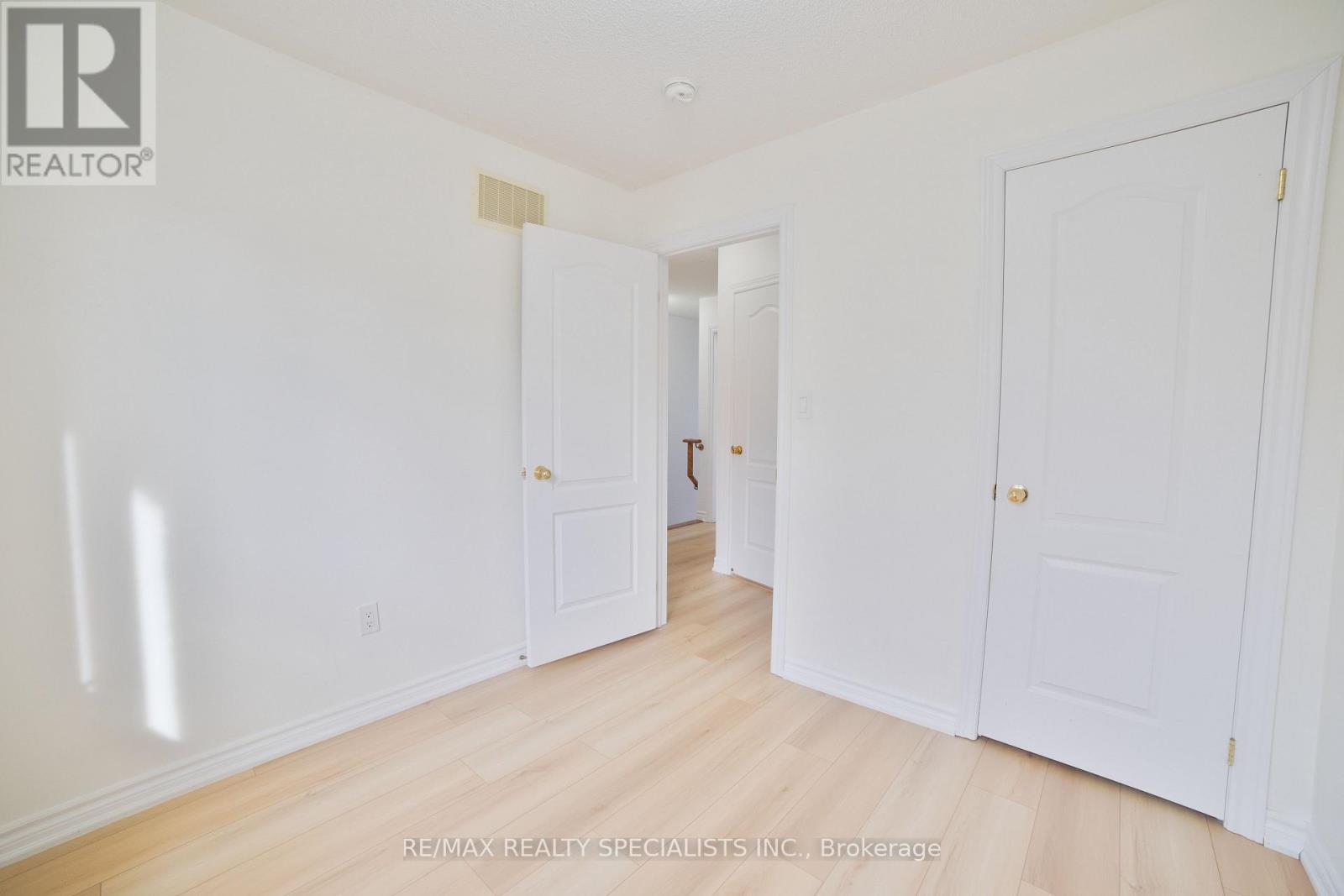 52 Kayak Heights, Brampton, Ontario  L6Z 0H9 - Photo 13 - W13832748