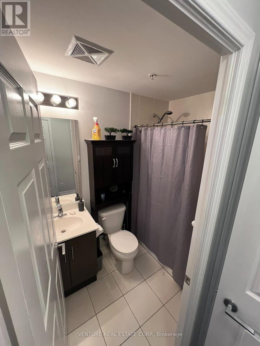 718 - 15 James Finlay Way, Toronto, Ontario  M3M 0B3 - Photo 16 - W13832754
