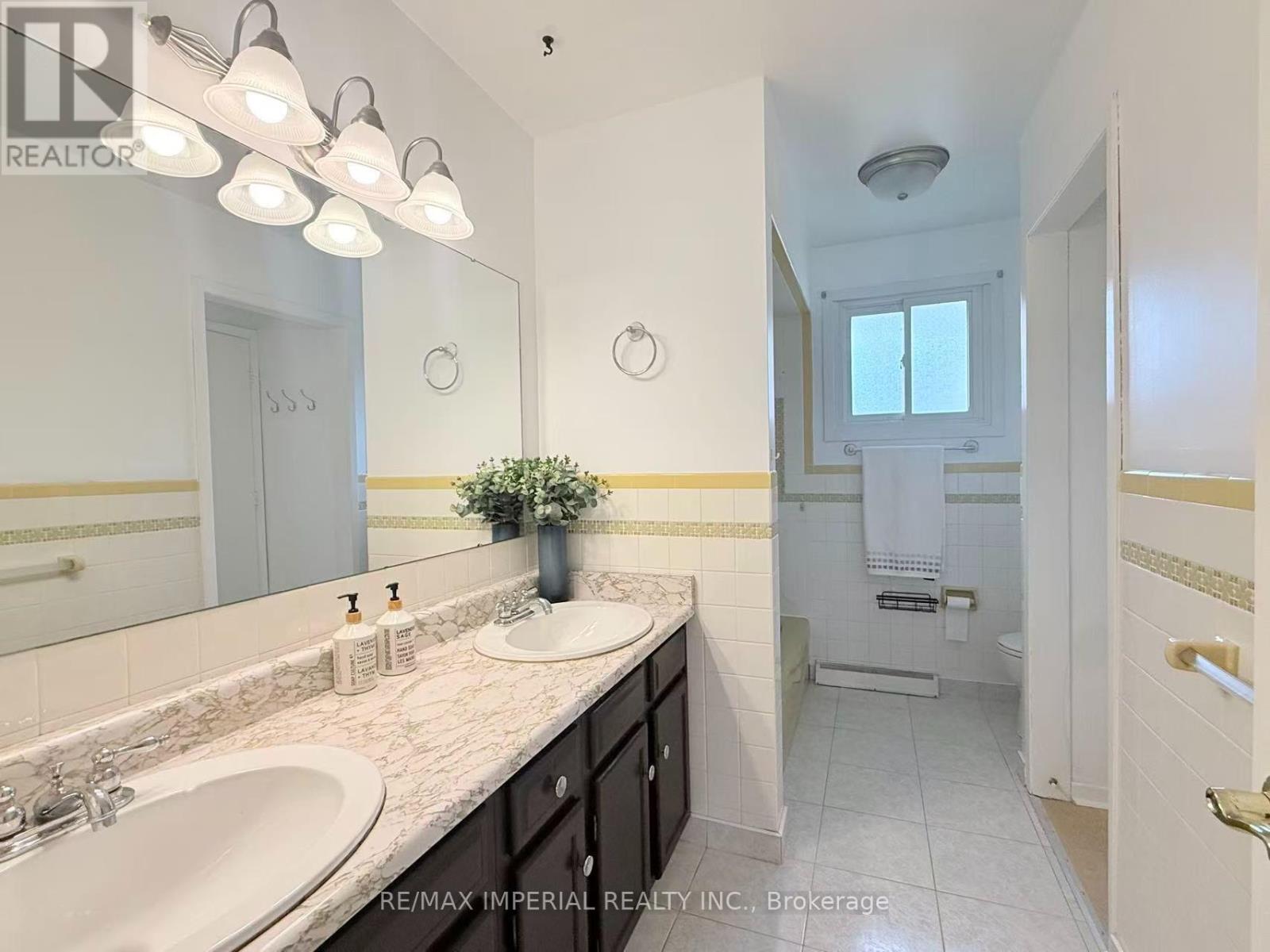 4 Pyramid Place, St. Catharines, Ontario  L2T 2N7 - Photo 11 - X13832746