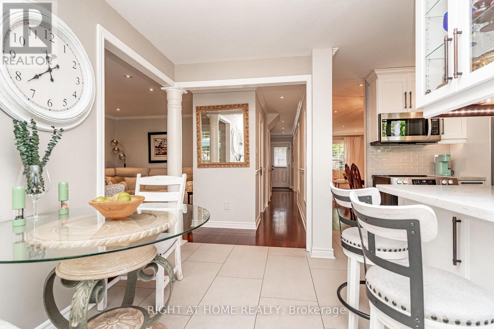 9 - 2272 Mowat Avenue, Oakville, Ontario  L6H 5L8 - Photo 13 - W13824740