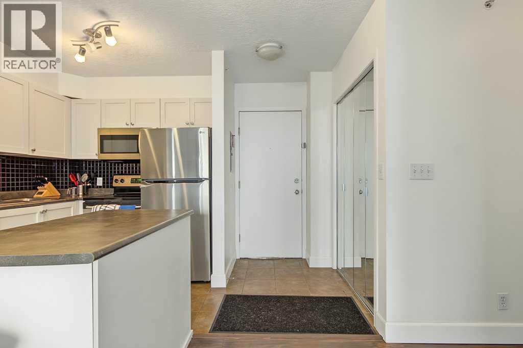 1012, 1111 6 Avenue SW, Calgary, Alberta  T2P 5M5 - Photo 9 - A2348432