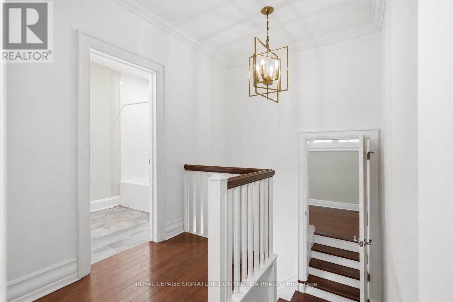 39 Glengowan Road, Toronto, Ontario  M4N 1G1 - Photo 13 - C13832786