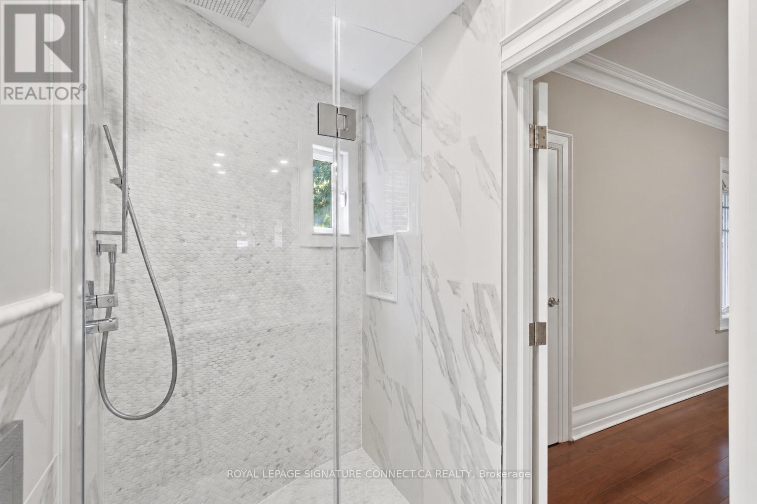 39 Glengowan Road, Toronto, Ontario  M4N 1G1 - Photo 17 - C13832786
