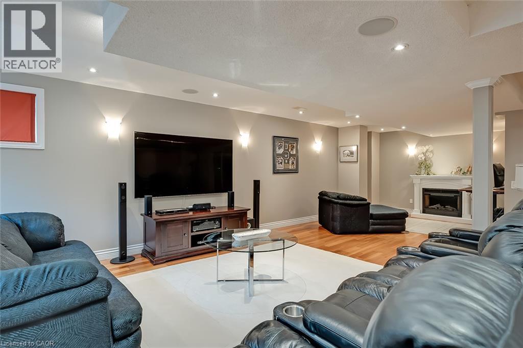 4285 Couples Crescent, Burlington, Ontario  L7M 4Y8 - Photo 28 - 40866555