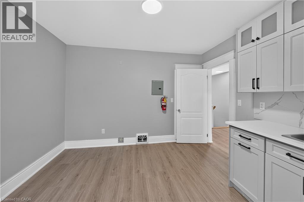 117 William Street, Brantford, Ontario  N3T 3K9 - Photo 28 - 40866386