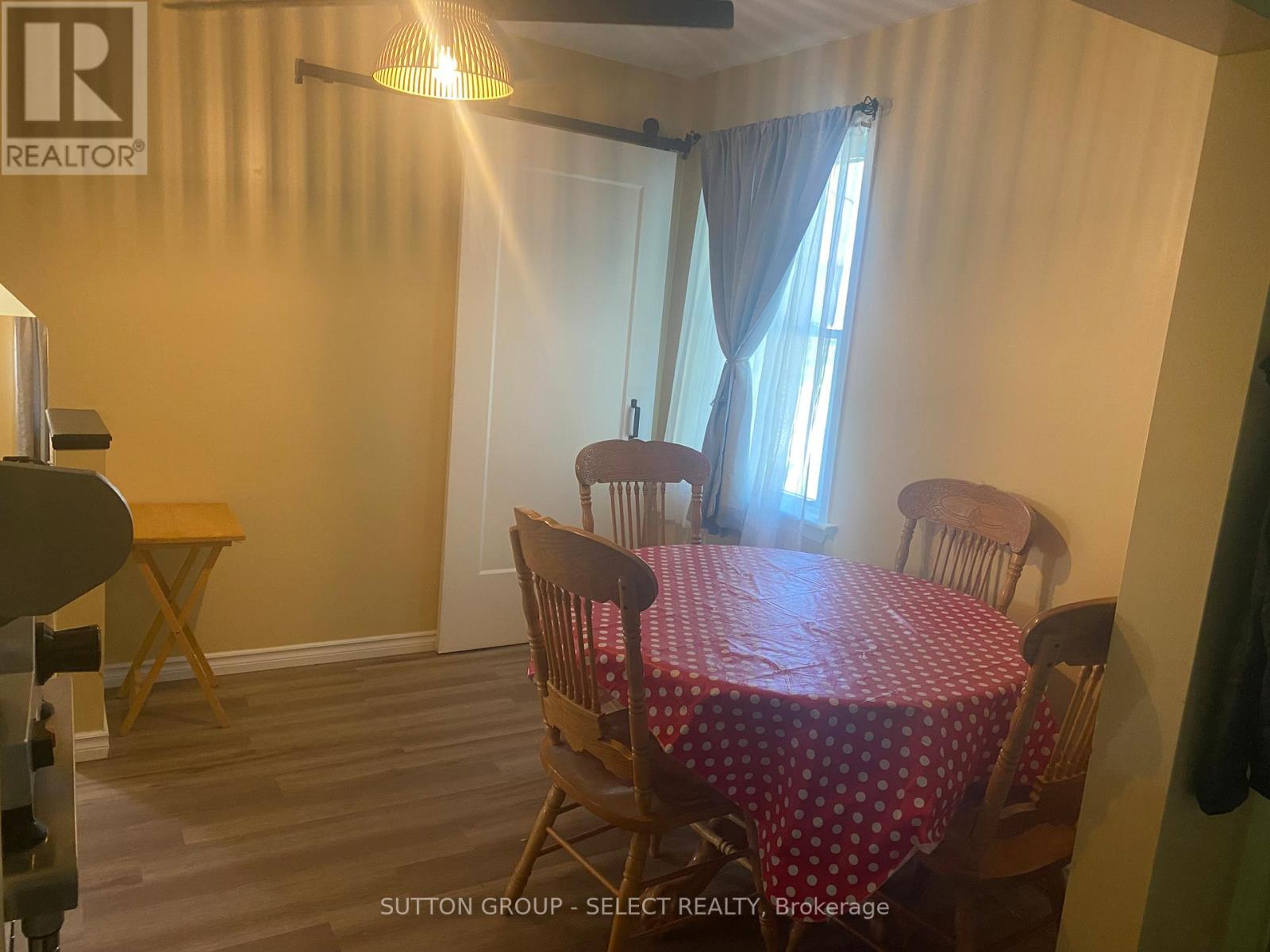 9 Prince Albert Street, Middlesex Centre, Ontario N0L 1E0 - Photo 7 - X13213322