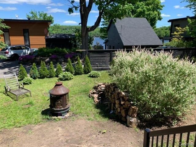 1321 Ch. du Lac-Connelly Saint-Hippolyte Quebec Canada J8A2C1 4