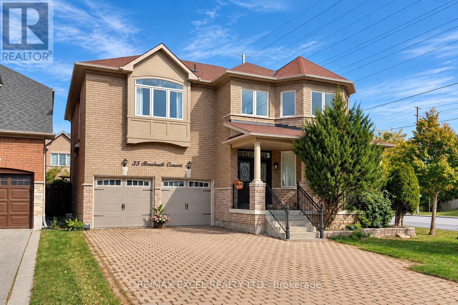 35 Stoneheath Crescent, Markham, Ontario  L6C 2K9 - Photo 2 - N13832268