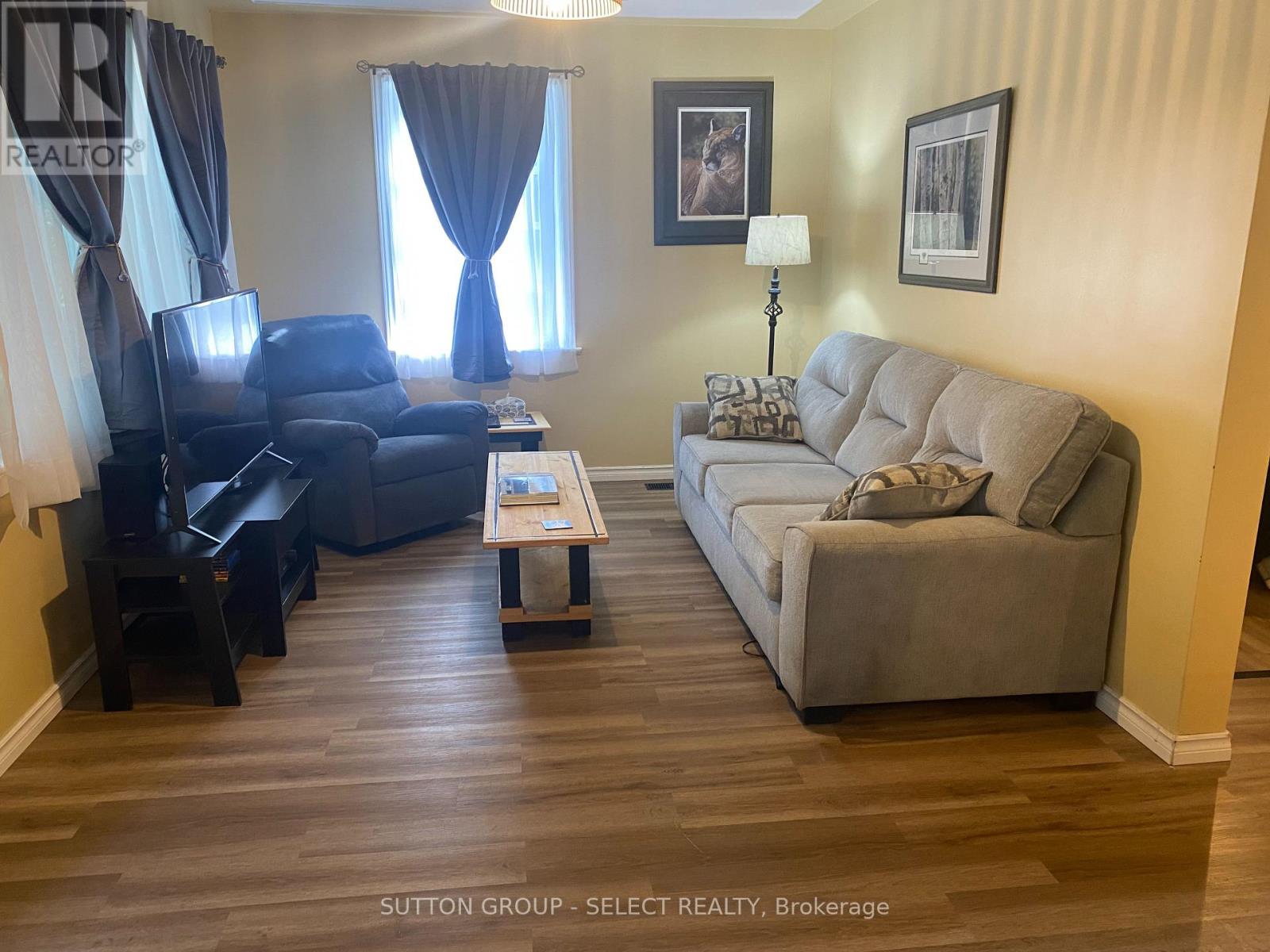 9 Prince Albert Street, Middlesex Centre, Ontario N0L 1E0 - Photo 6 - X13213322