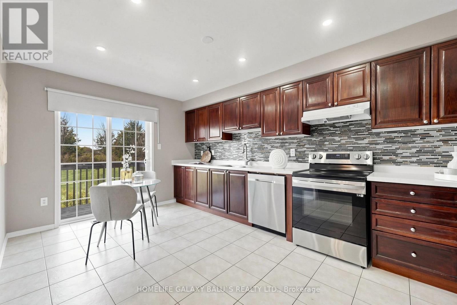 2383 Winlord Place, Oshawa, Ontario  L1L 0B9 - Photo 11 - E13832808