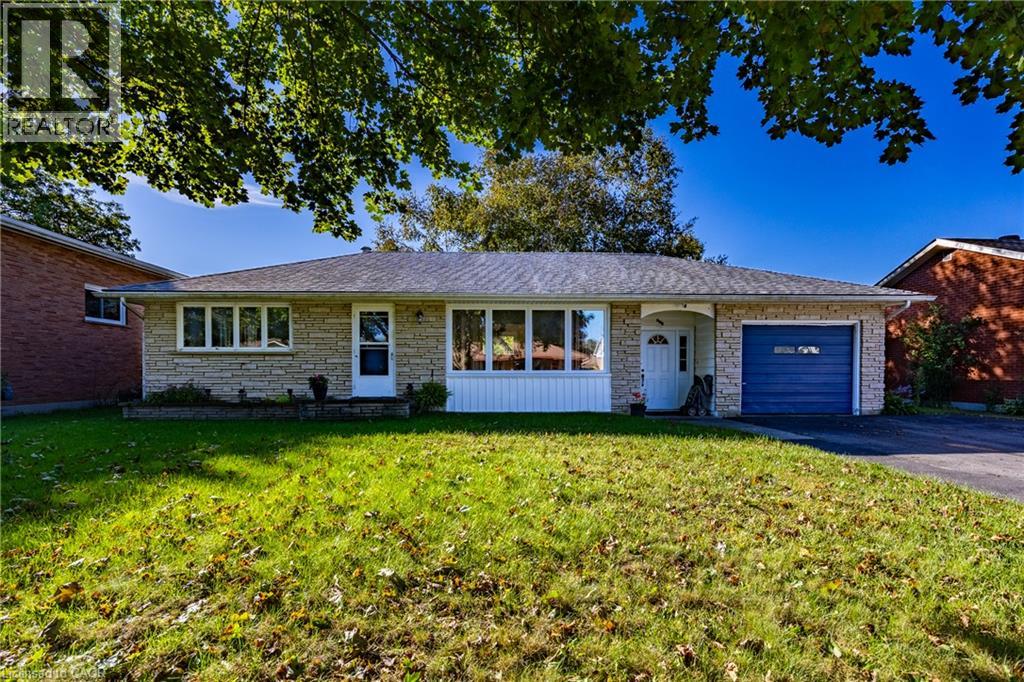 154 FIRST Avenue, Delhi, Ontario