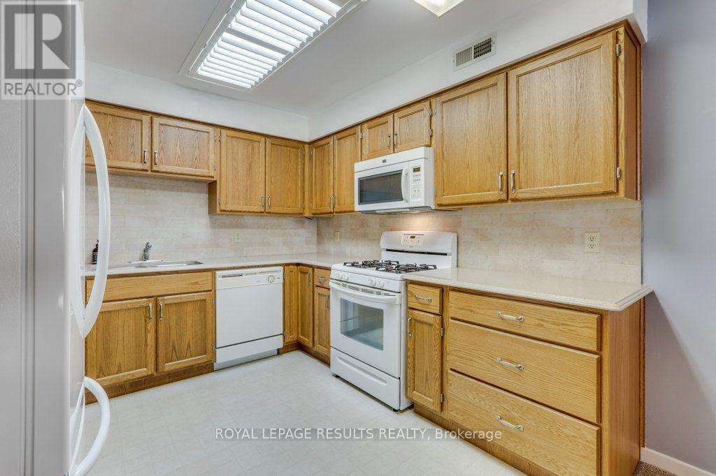 71 Edwin Crescent, Tillsonburg, Ontario  N4G 5H2 - Photo 14 - X13832828