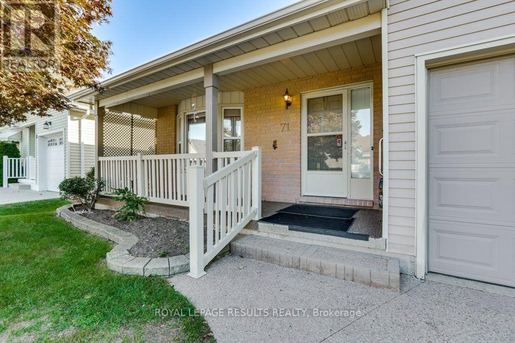 71 Edwin Crescent, Tillsonburg, Ontario  N4G 5H2 - Photo 4 - X13832828