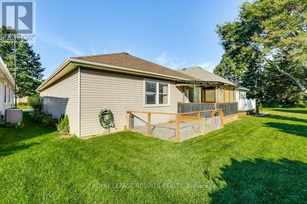 71 Edwin Crescent, Tillsonburg, Ontario  N4G 5H2 - Photo 41 - X13832828