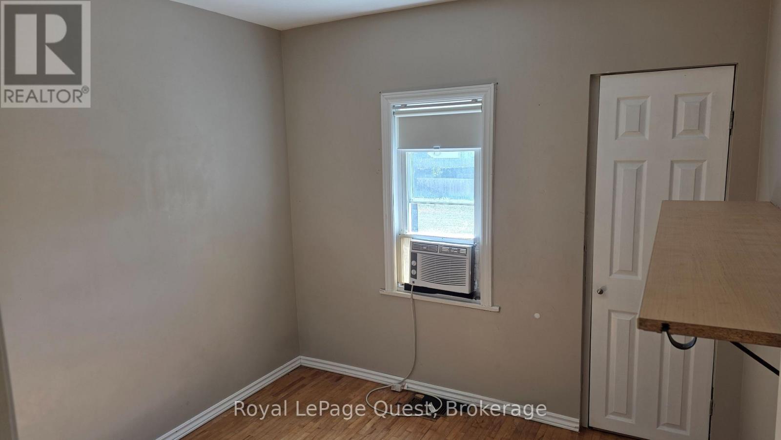 103 Mississaga Street W, Orillia, Ontario L3V 3A9 - Photo 4 - S13832824