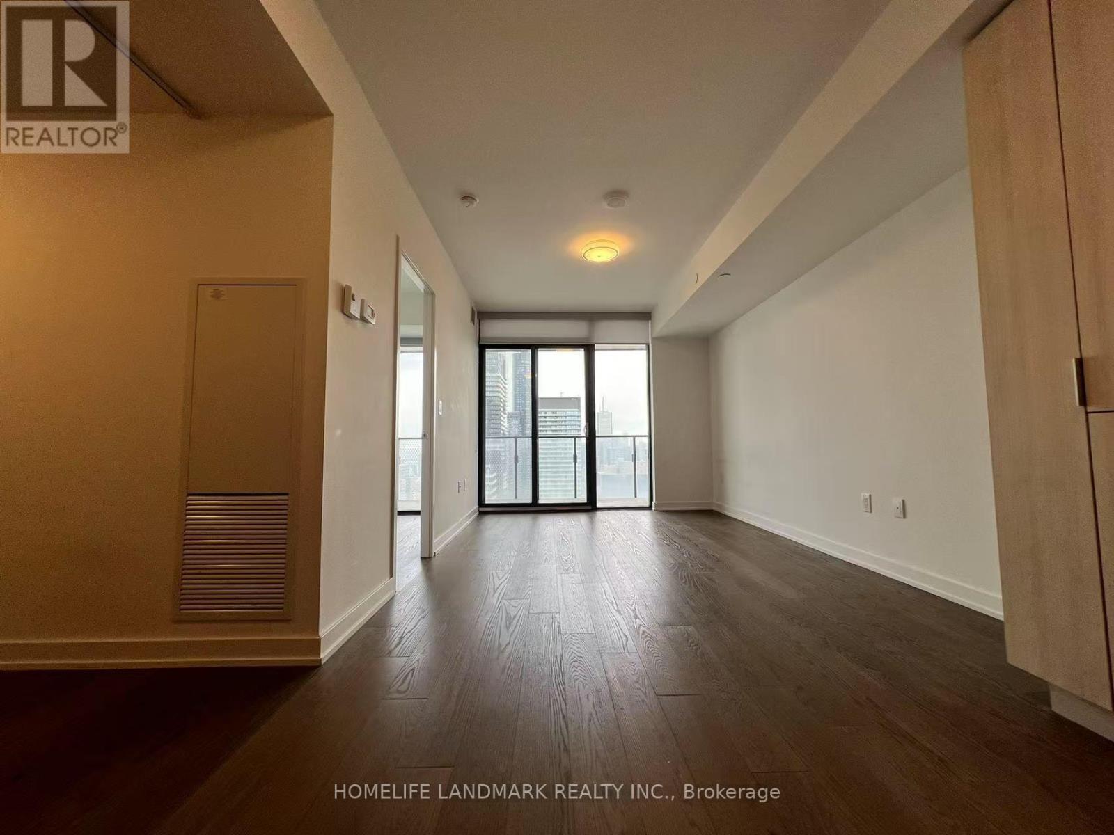 4203 - 11 Wellesley Street West W, Toronto, Ontario  M4Y 0G4 - Photo 2 - C13832838