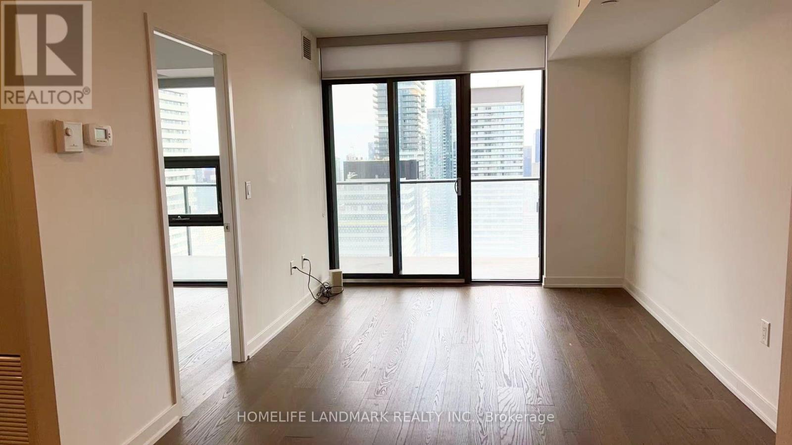 4203 - 11 Wellesley Street West W, Toronto, Ontario  M4Y 0G4 - Photo 3 - C13832838