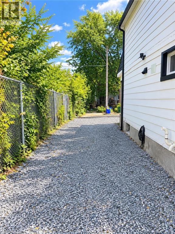 163 Eastbourne Avenue, Hamilton, Ontario  L8M 2N2 - Photo 29 - 40865187